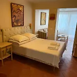 Velga Hotel 2*