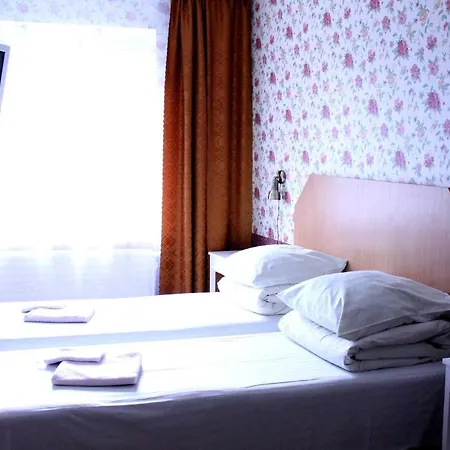 Hotel Velga 2*